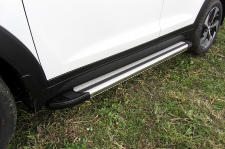 Hyundai TUCSON 2015-4WD-Пороги алюминиевые "Luxe Silver" 1700 серебристые
